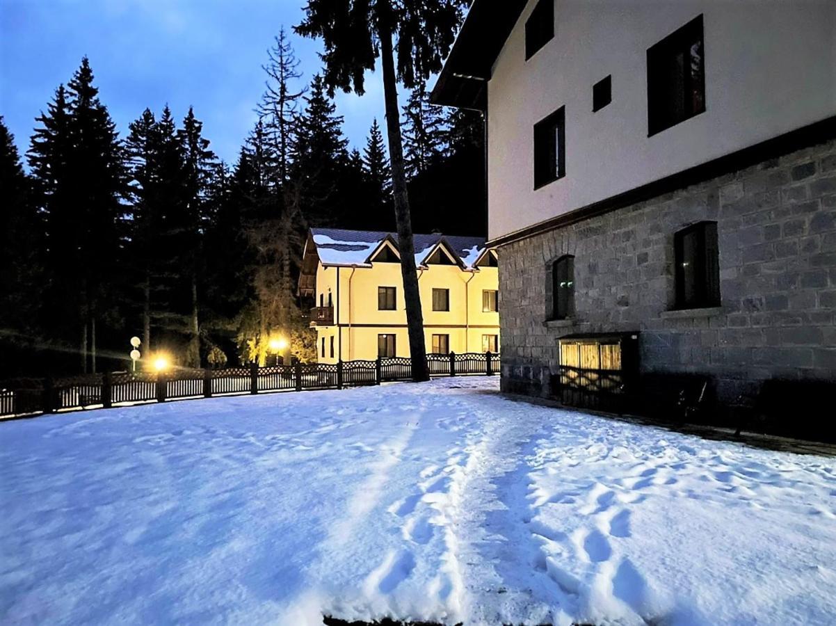 Комплекс Орлово гнездо Бели-Искыр Экстерьер фото